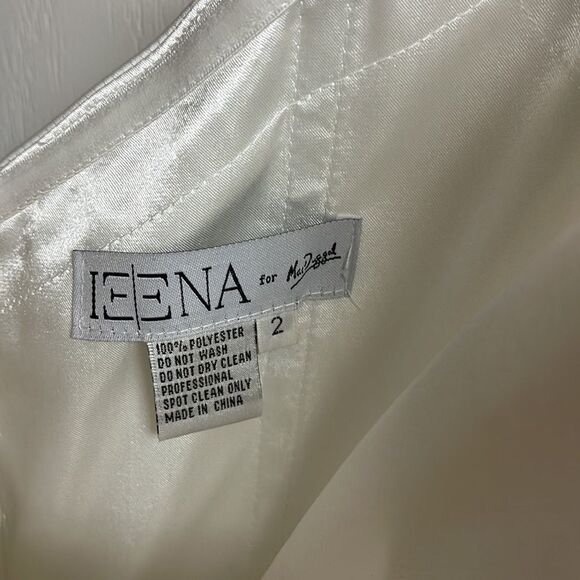 BRIDAL Gown Ieena for Mac Duggal OFF THE SHOULDER EMBELLISHED SATIN Size 2 NWT - Picture 7 of 11